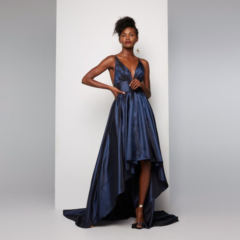 Fame and Partners Navy Blue Gown (6) NWT